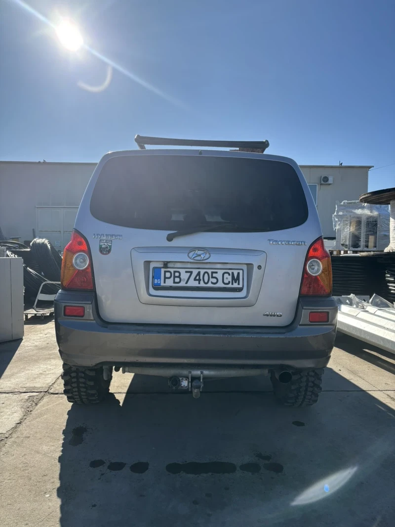 Hyundai Terracan, снимка 6 - Автомобили и джипове - 48738456