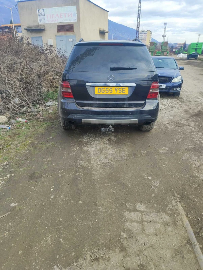 Mercedes-Benz ML 320, снимка 2 - Автомобили и джипове - 48834900