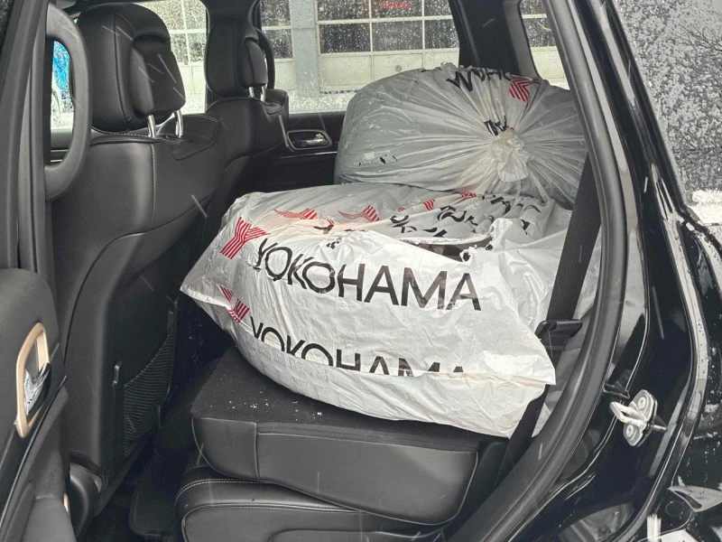 Jeep Grand cherokee * OVERLAND* DISTRONIC* LANE ASSIST* ОБДУХ* , снимка 13 - Автомобили и джипове - 53535973