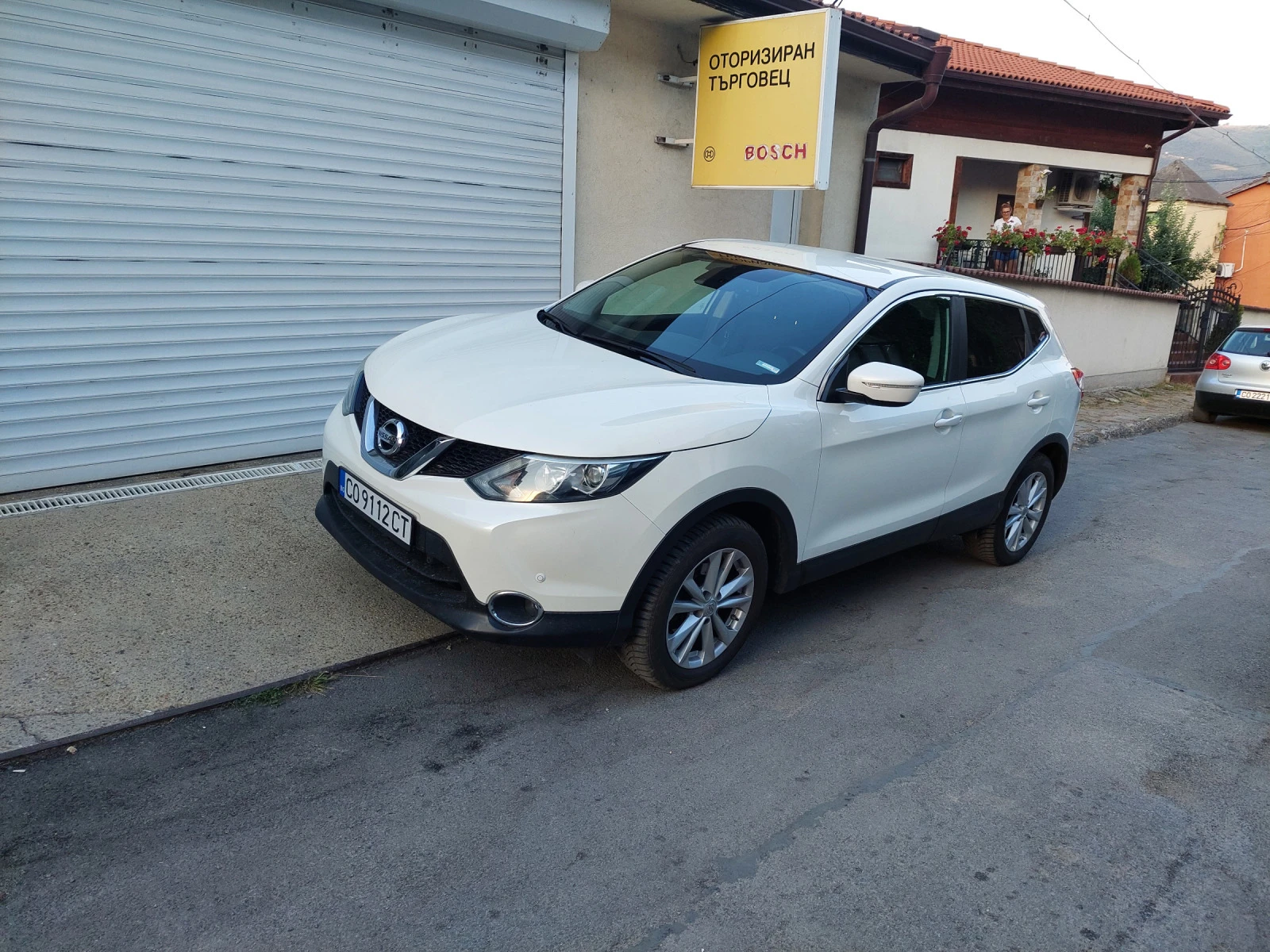 Nissan Qashqai 1.6 dci- AUTOMAT - изображение 2