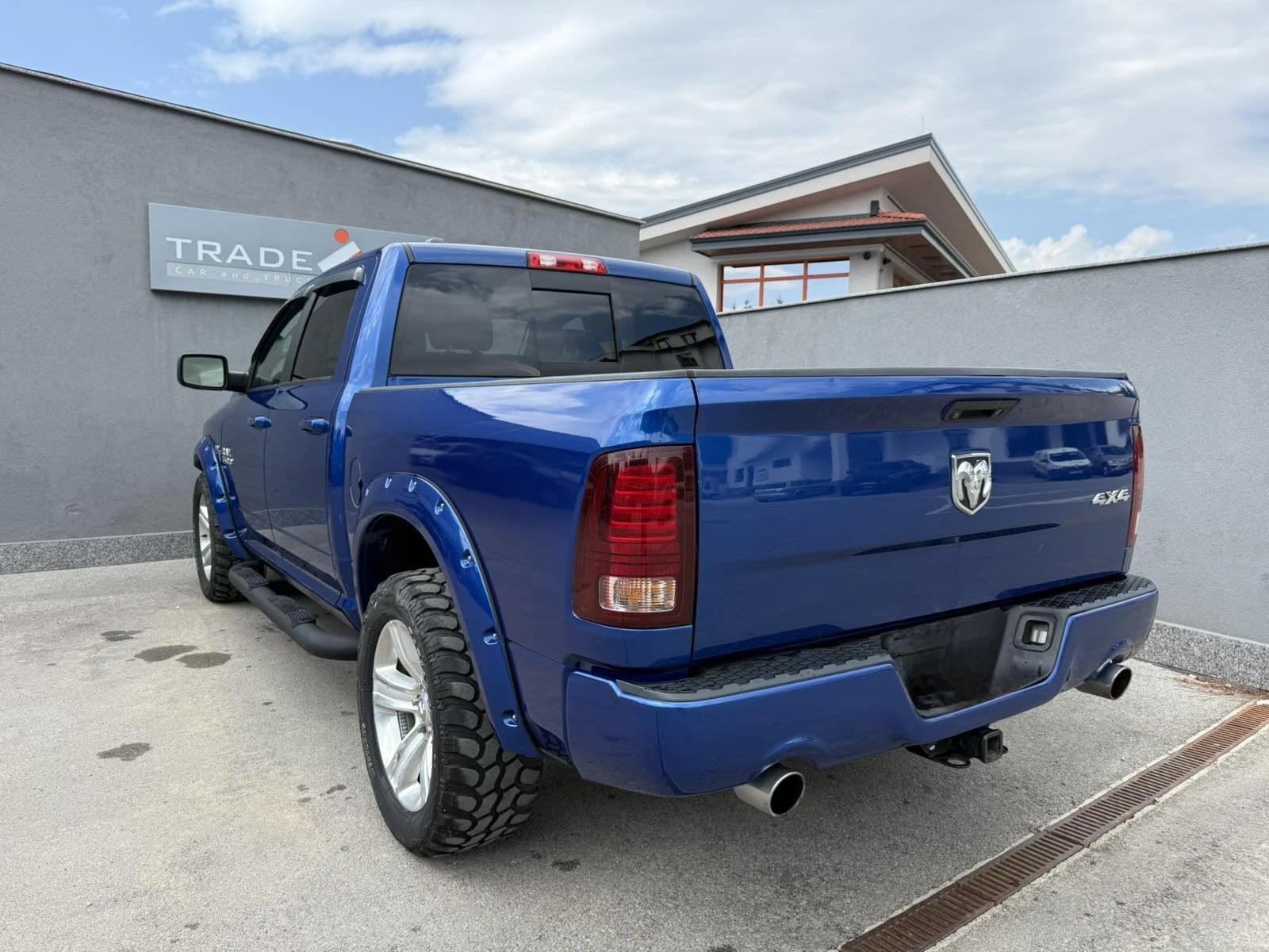 Dodge RAM 1500 SPORT CREW CAB 5.7L HEMI - изображение 6