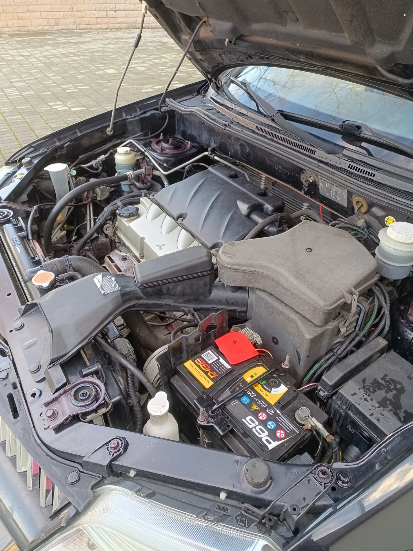 Mitsubishi Outlander ГАЗ/БЕНЗИН  - изображение 4