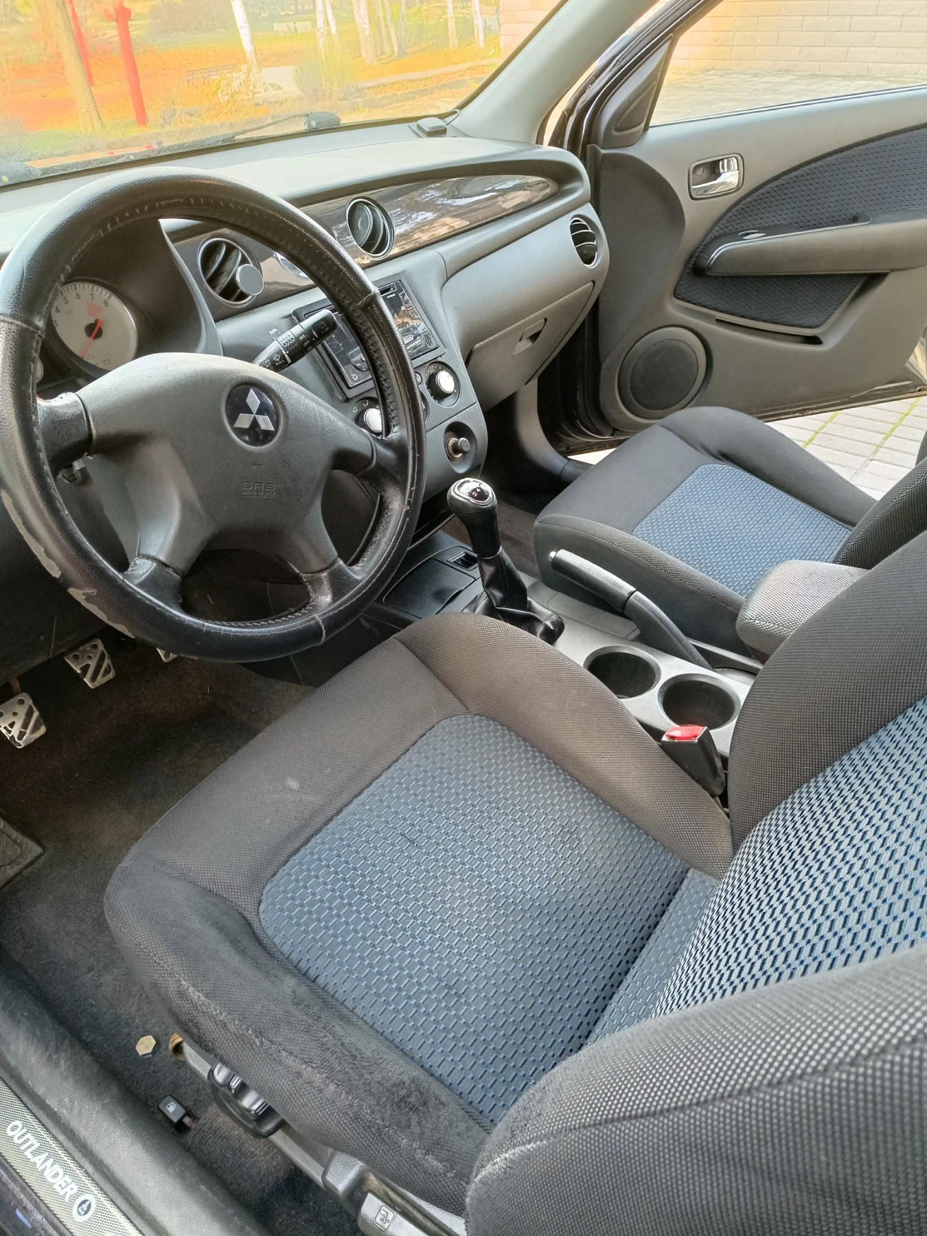 Mitsubishi Outlander ГАЗ/БЕНЗИН  - изображение 6