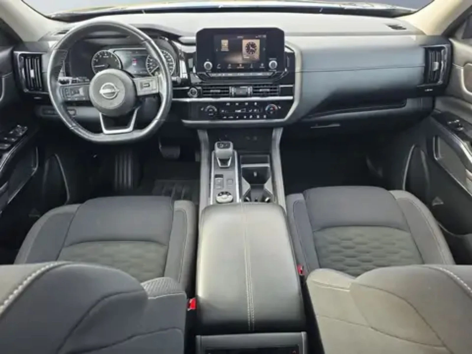 Nissan Pathfinder 2022/SV/4X4/109000KM/FULL/ Без инциденти, снимка 9 - Автомобили и джипове - 53894505