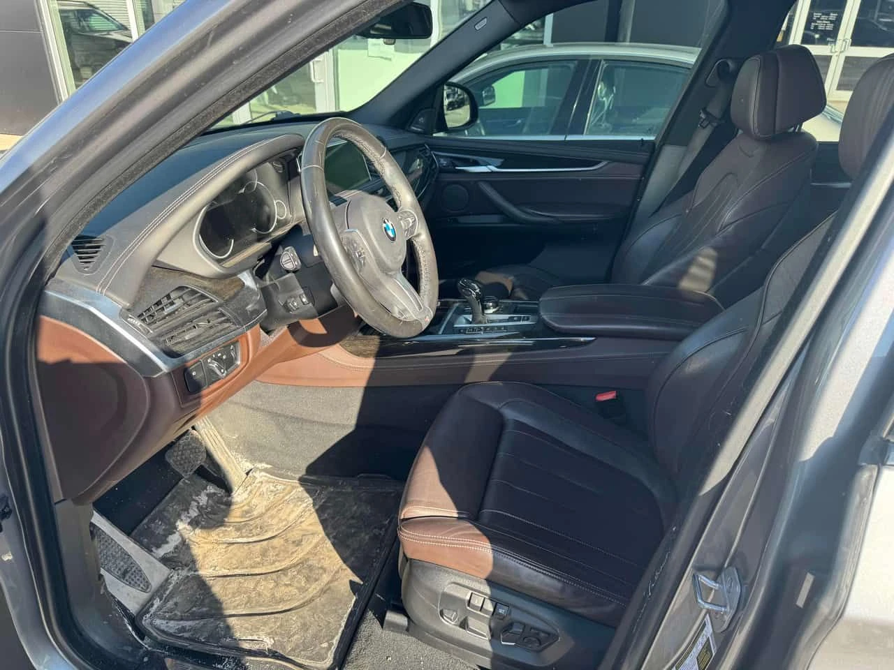 BMW X5 * xDrive35d * COMFORT SEATS* DISTRONIC* ОБДУХВАНЕ*, снимка 5 - Автомобили и джипове - 53916516