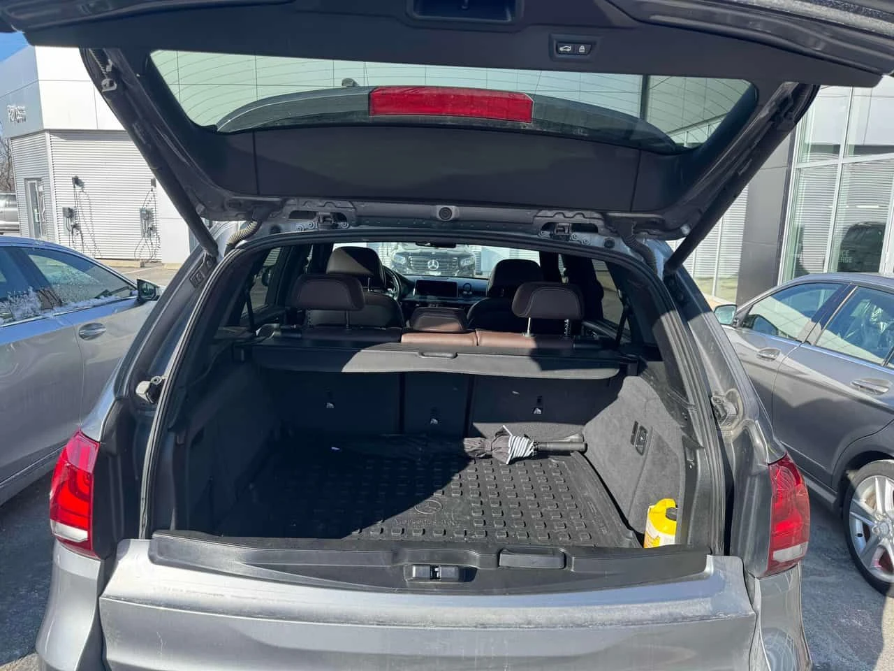 BMW X5 * xDrive35d * COMFORT SEATS* DISTRONIC* ОБДУХВАНЕ*, снимка 12 - Автомобили и джипове - 53916516