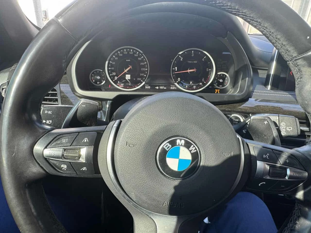 BMW X5 * xDrive35d * COMFORT SEATS* DISTRONIC* ОБДУХВАНЕ*, снимка 8 - Автомобили и джипове - 53916516