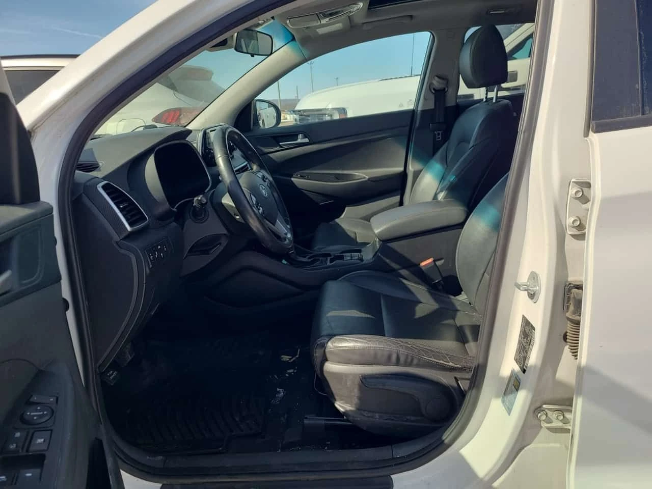 Hyundai Tucson * PREFERRED * CARFAX * БЕЗ ПЪРВОНАЧАЛНА ВНОСКА, снимка 5 - Автомобили и джипове - 54107057