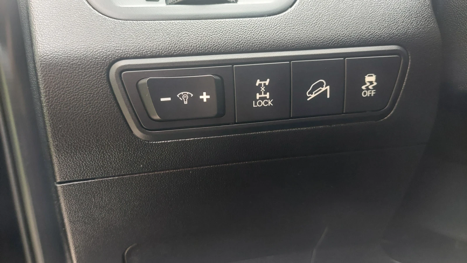 Hyundai IX35 2.0 FULL 4X4 , снимка 17 - Автомобили и джипове - 54180013