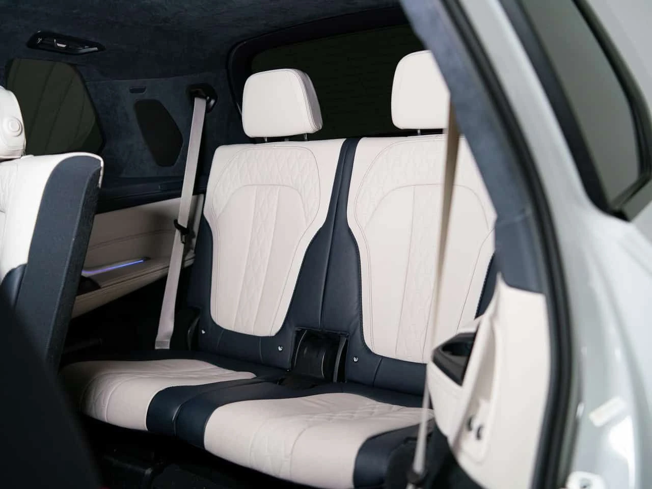 BMW X7 * M50i * АВТОКРЕДИТ БЕЗ ПЪРВОНАЧАЛНА ВНОСКА, снимка 14 - Автомобили и джипове - 54551556