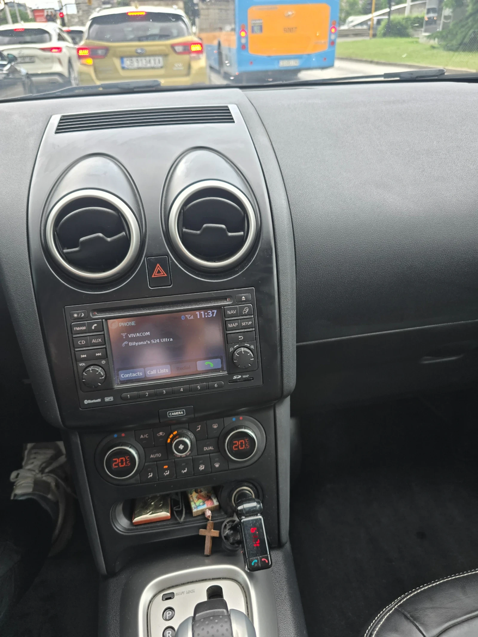 Nissan Qashqai, снимка 11 - Автомобили и джипове - 54777585