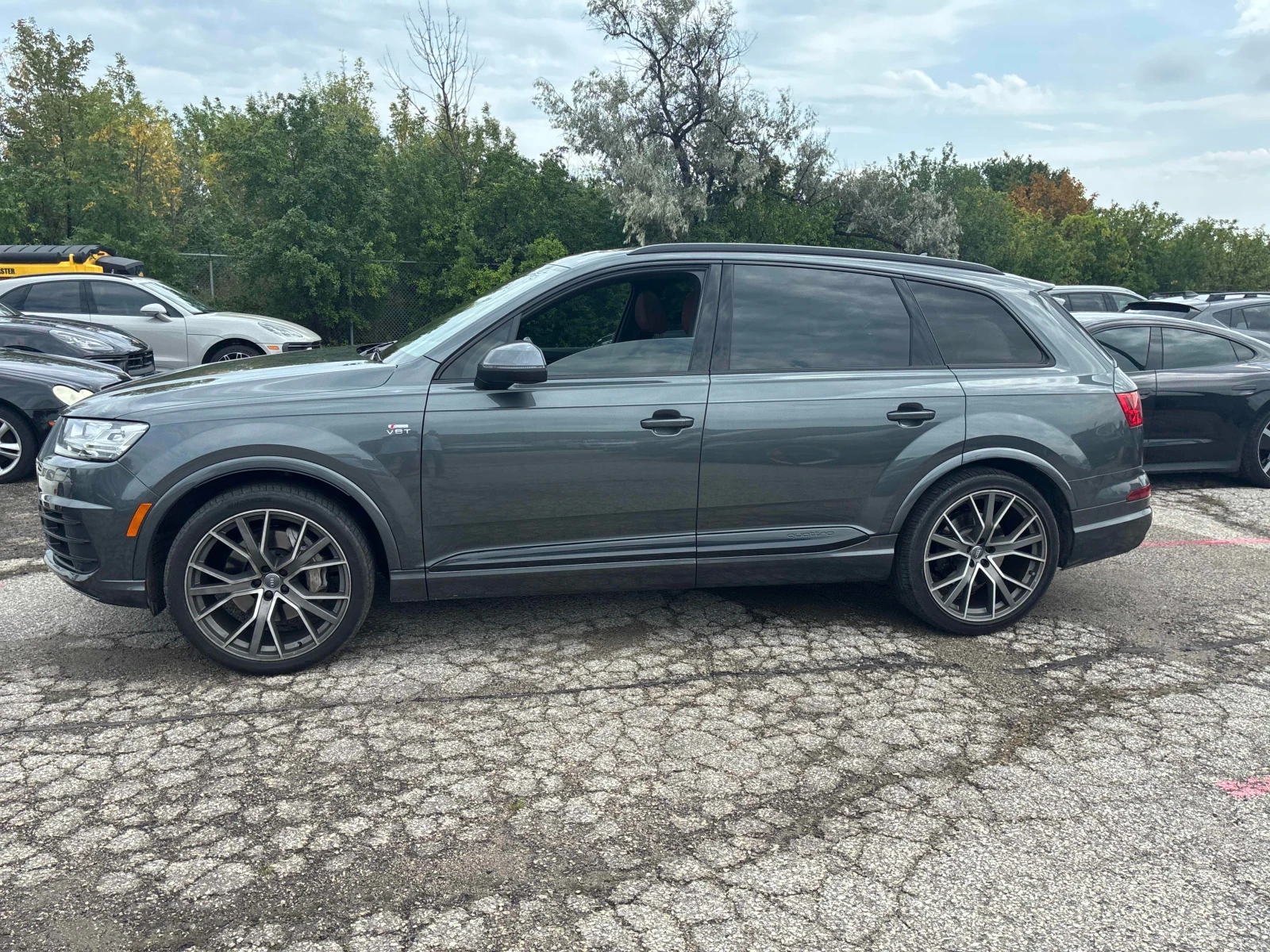 Audi Q7 * Technik * CARFAX * ОПЦИЯ ЗА ФИНАНСИРАНЕ, снимка 17 - Автомобили и джипове - 55964836
