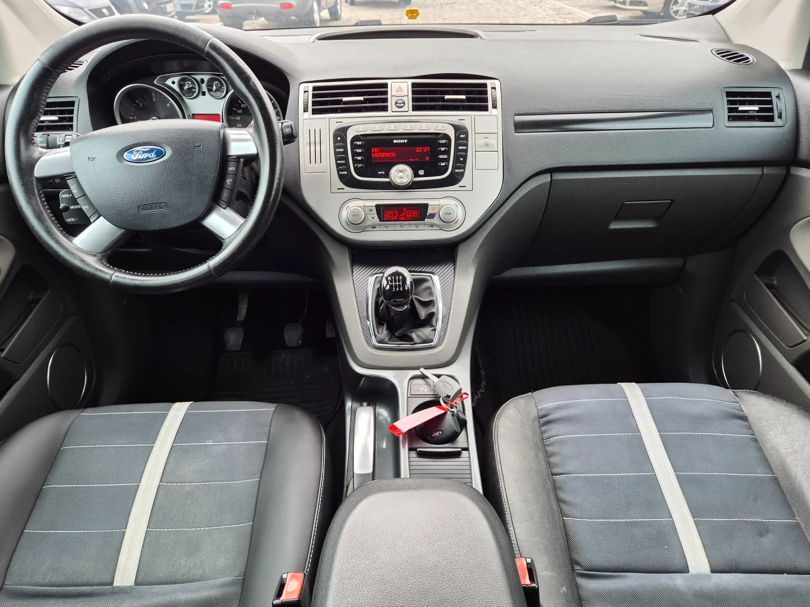 Ford Kuga 2.0D 136�� 4�4 ���� 4 | Mobile.bg � ����������� 13
