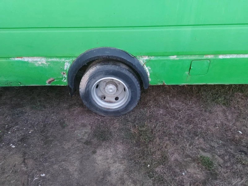 Iveco 2.5, снимка 8 - Бусове и автобуси - 48408894