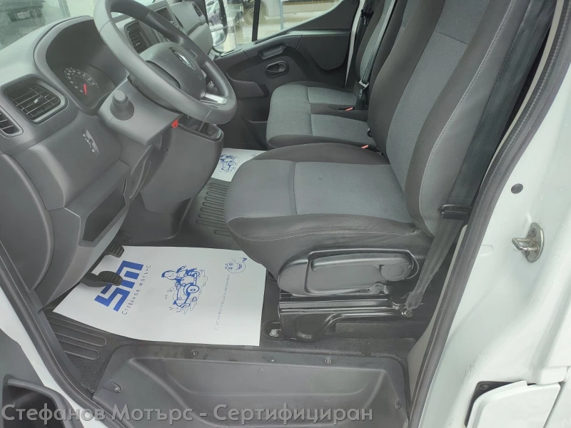 Renault Master Furgon Life L2H2 2.3dCi (135hp) MT6, снимка 11 - Бусове и автобуси - 53258763