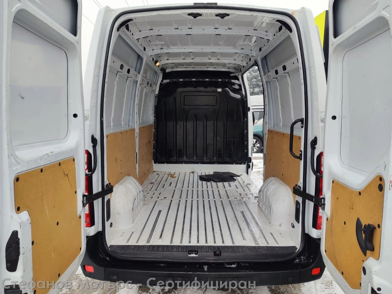 Renault Master Furgon Life L2H2 2.3dCi (135hp) MT6, снимка 14 - Бусове и автобуси - 53258763