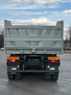 Volvo Fh 4-ос самосвал 8x4, снимка 8