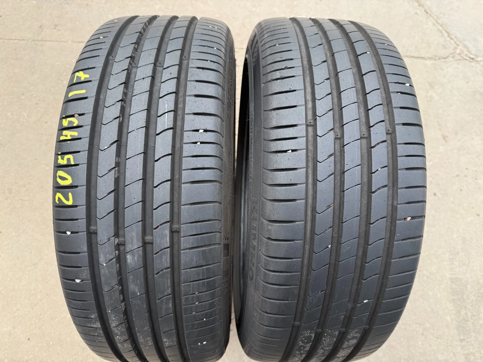 Гуми Летни 205/45R17