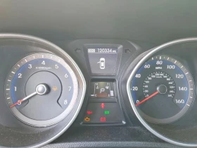 Hyundai Elantra 2.0L 4 Front Wheel Drive, снимка 9