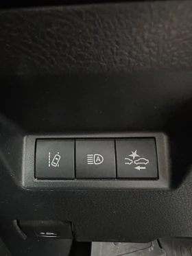 Toyota Yaris, снимка 11