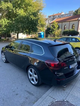 Opel Astra Sport Tourer LPG, снимка 9