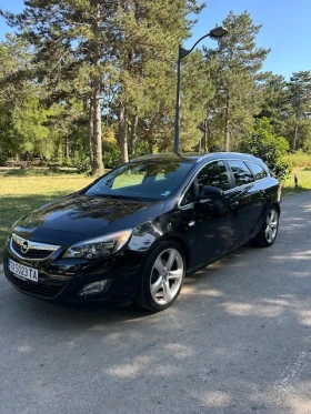 Opel Astra Sport Tourer LPG, снимка 1