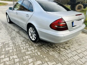     Mercedes-Benz E 320  