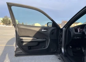 Dodge Charger 5.7 HEMI | Blind Spot | Carplay | Carfax |  - 18499 € / 36180.90 лв. - 13524839 8