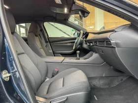 Mazda 3 Homura Hybrid DISTR HUD Keyless Heated Seats B/S | Auto.bg — изображение 5