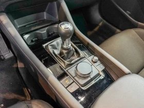 Mazda 3 Homura Hybrid DISTR HUD Keyless Heated Seats B/S | Auto.bg — изображение 9