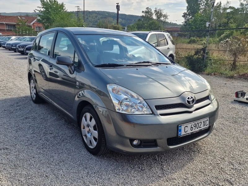 Toyota Corolla verso 1.6i/6+ 1м./Лизинг, снимка 1 - Автомобили и джипове - 47444445