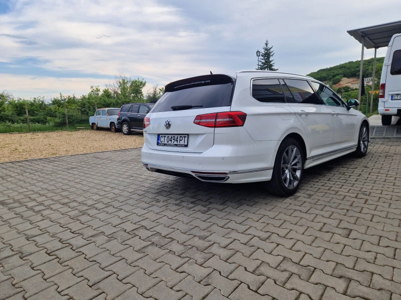 VW Passat 2, 0 TDI R-Line Камера Амбиент Мъртва зона, снимка 5 - Автомобили и джипове - 47710220