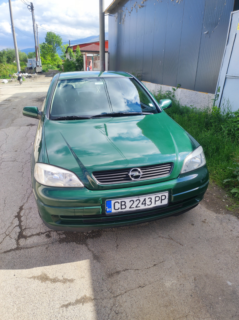 Opel Astra Продава се цена 1999.лв за повече информация ми пи, снимка 1 - Автомобили и джипове - 46270092