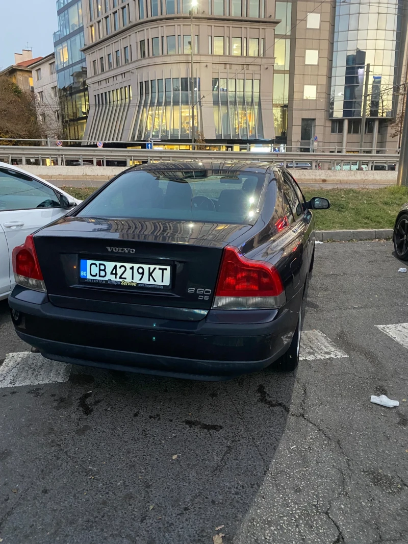 Volvo S60 D5, снимка 4 - Автомобили и джипове - 47340547