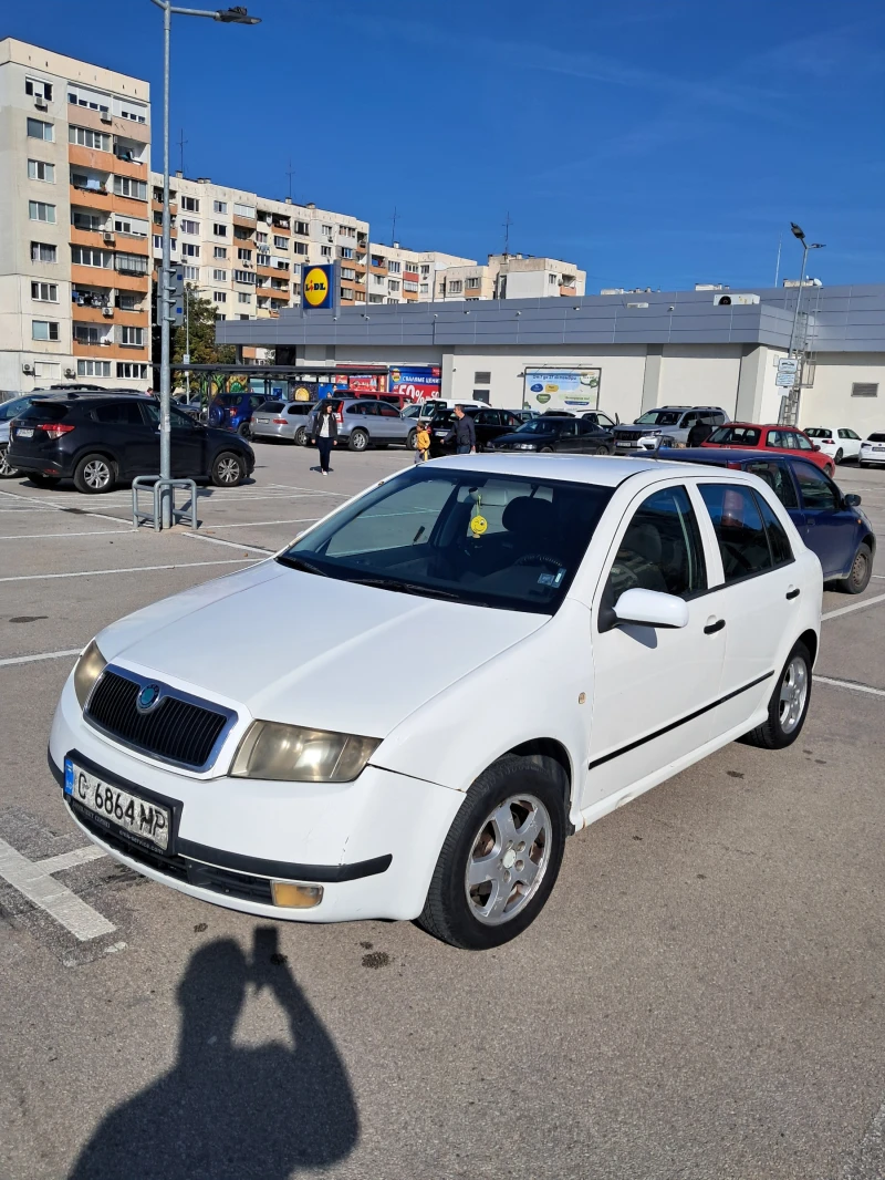 Skoda Fabia, снимка 5 - Автомобили и джипове - 47569559