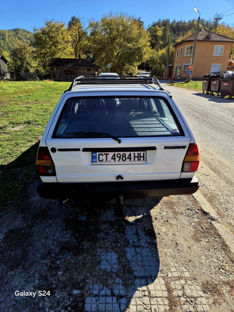 VW Passat, снимка 3 - Автомобили и джипове - 47747557