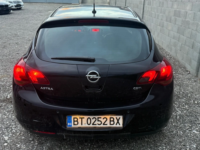 Opel Astra 1.7CDTi COSMO КОЖА, снимка 5 - Автомобили и джипове - 48069028