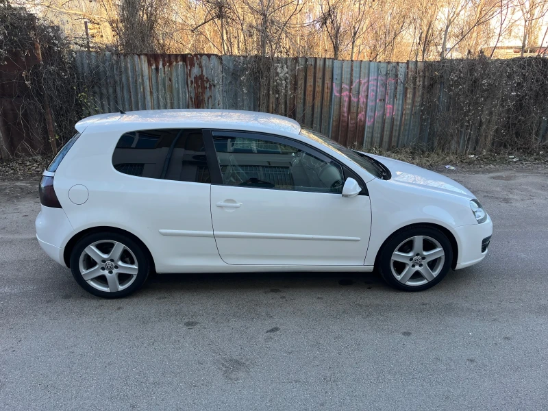 VW Golf 1.9 TDI GT line face, снимка 6 - Автомобили и джипове - 48268620