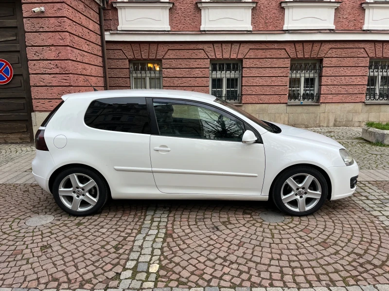 VW Golf 1.9 TDI GT line face, снимка 5 - Автомобили и джипове - 48268620