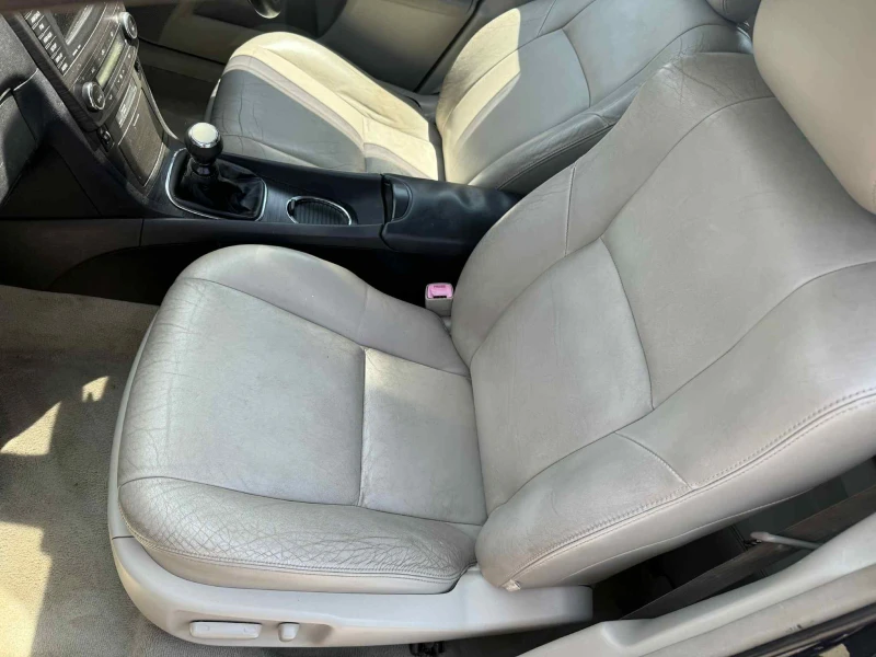 Toyota Avensis 2. 0 D-4D 126kс, снимка 7 - Автомобили и джипове - 52982445