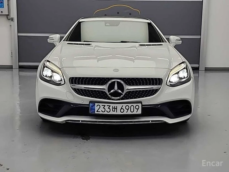 Mercedes-Benz SLC, снимка 2 - Автомобили и джипове - 53424116
