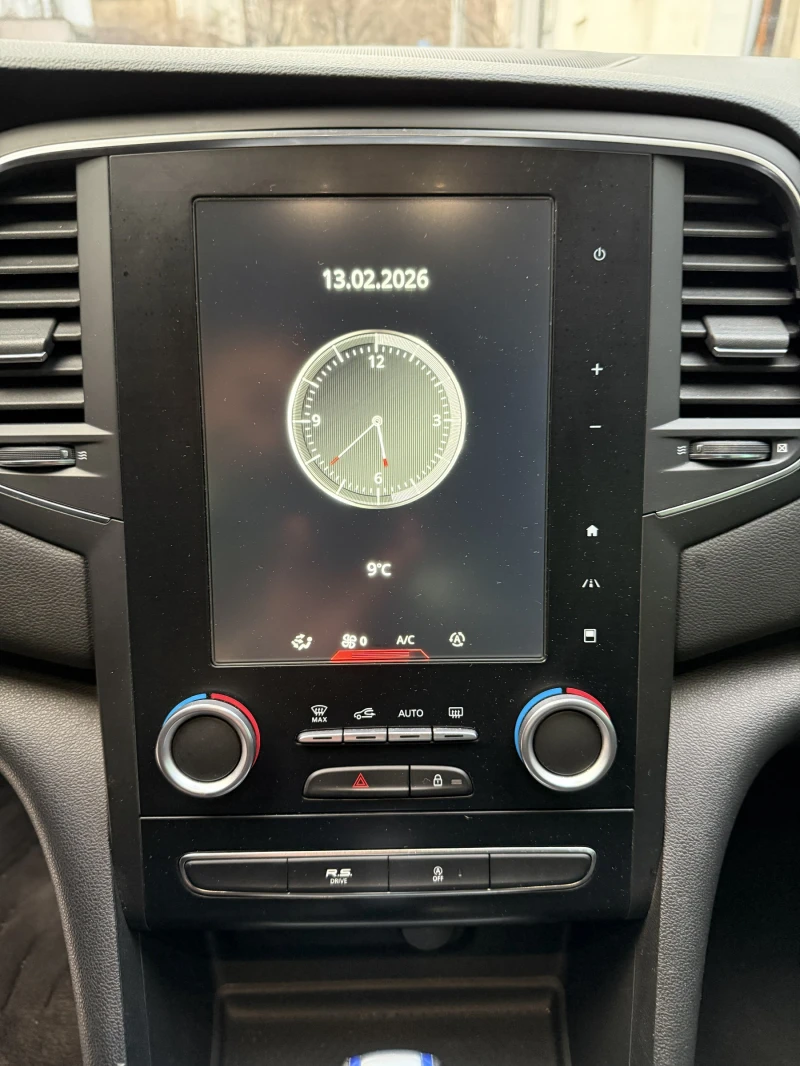 Renault Megane GT, снимка 12 - Автомобили и джипове - 53471951