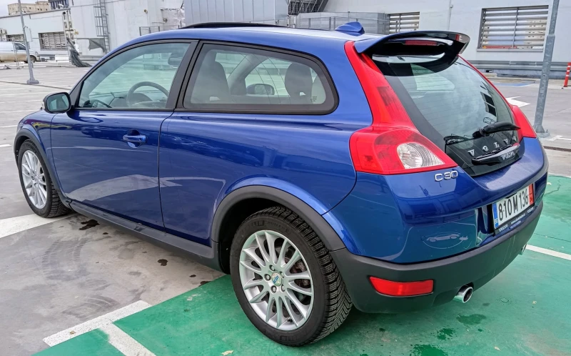 Volvo C30 D5 R-Design Автоматик, снимка 7 - Автомобили и джипове - 53563326
