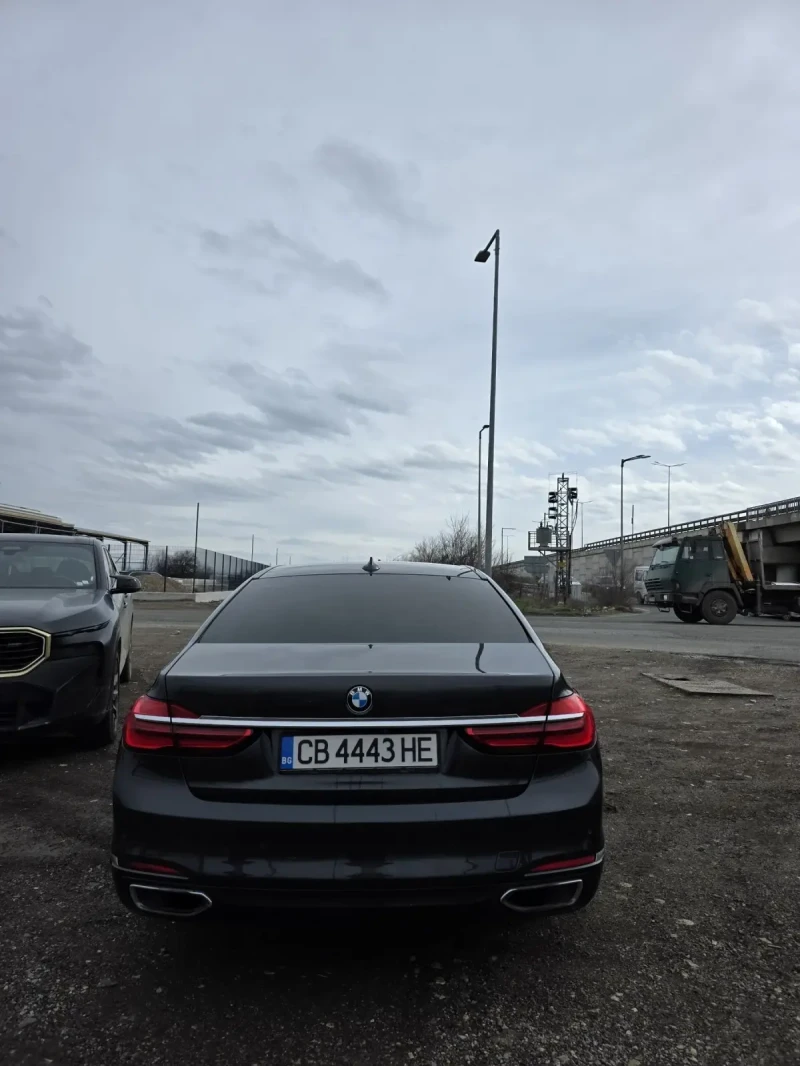 BMW 730 Ем пакет X drive, снимка 5 - Автомобили и джипове - 53576301