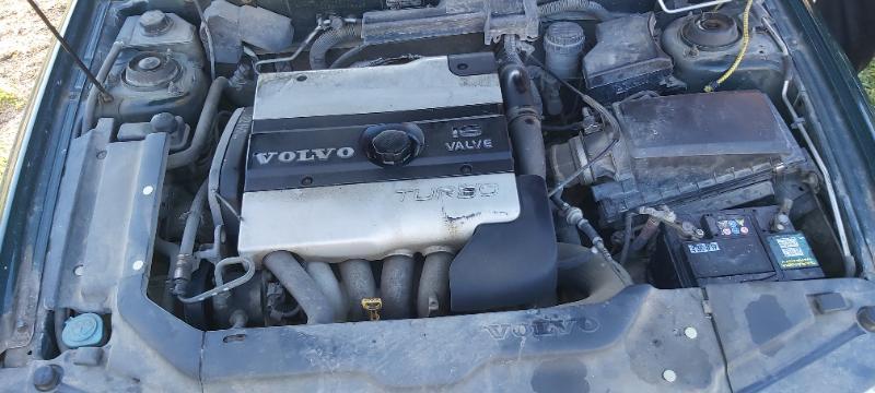 Volvo V40, снимка 7 - Автомобили и джипове - 42696211