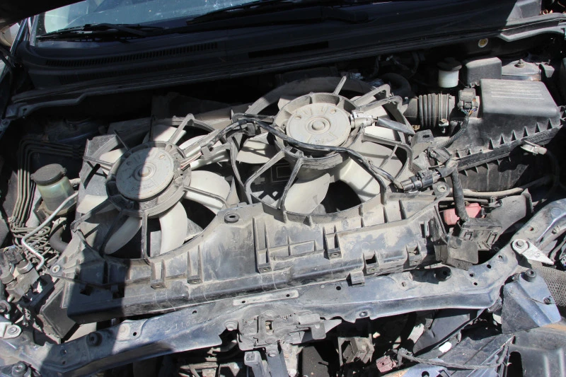 Toyota Verso 2.0 D-4D - САМО НА ЧАСТИ - 11 лв. - 21812414 | Car24.bg