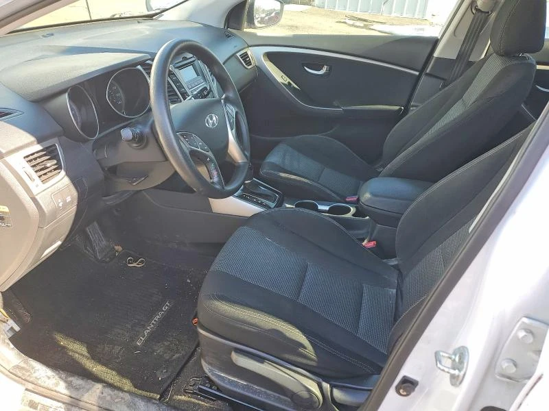 Hyundai Elantra 2.0L 4 Front Wheel Drive, снимка 7 - Автомобили и джипове - 53686626