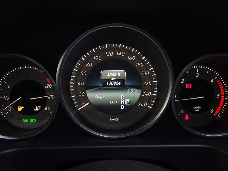 Mercedes-Benz E 220 | Mobile.bg � ����������� 8