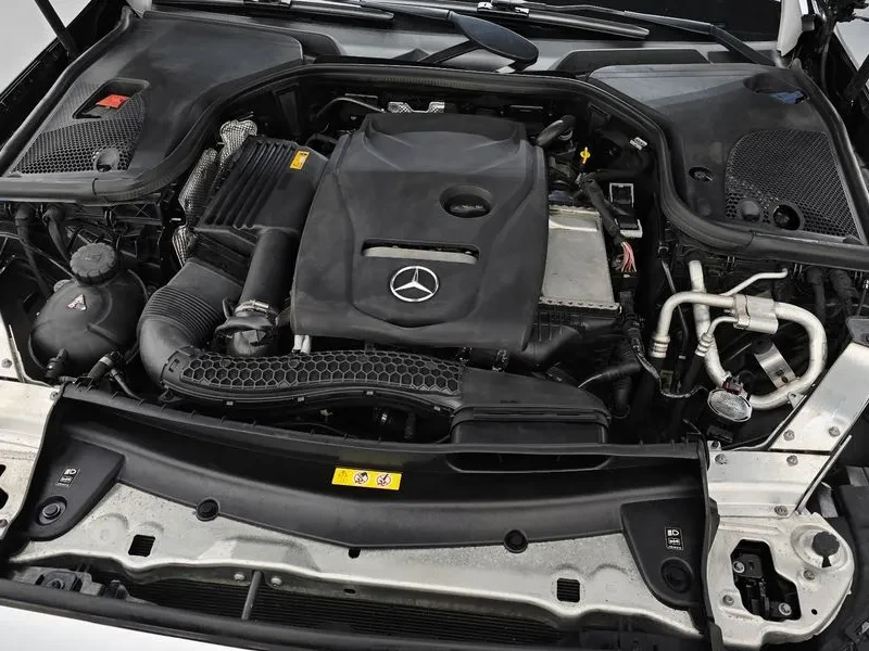 Mercedes-Benz E 300  4Matic Exclusive   , снимка 6 - Автомобили и джипове - 55136806