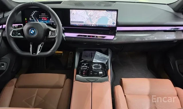 BMW 550 Е M SPORT PRO B&W HEAD UP ПАНОРАМА, снимка 10 - Автомобили и джипове - 55655998